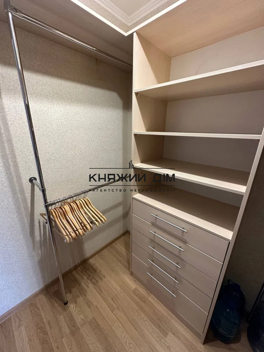 ���� ������� �8