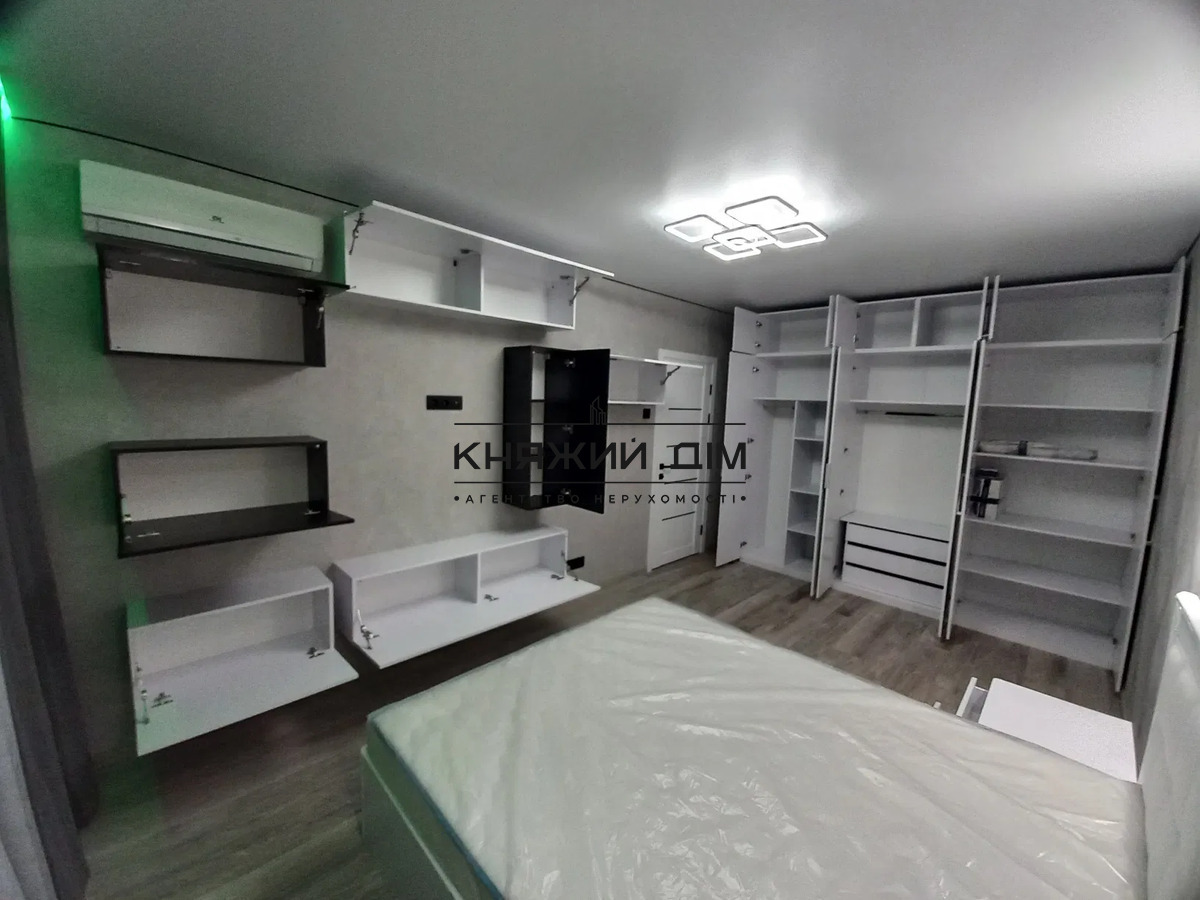 ���� ������� �0